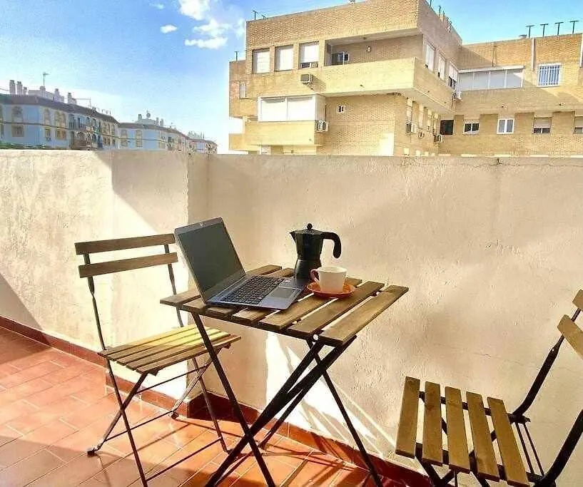 Apartment Centric And Spacious Flat With Free Car Park Seville